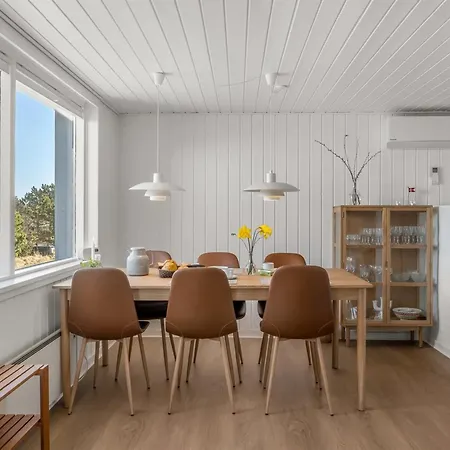 Aiden - 650m From The Sea By Interhome Tatil Evi